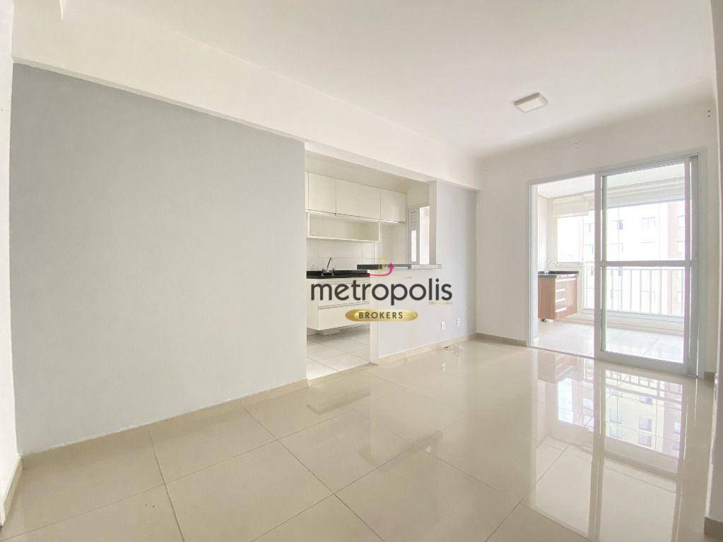 Apartamento à venda com 2 quartos, 62m² - Foto 2