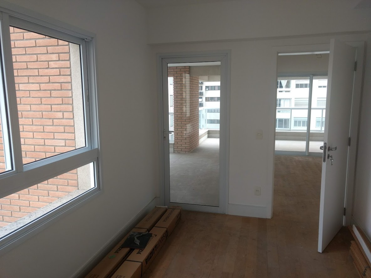 Apartamento à venda com 3 quartos, 205m² - Foto 8