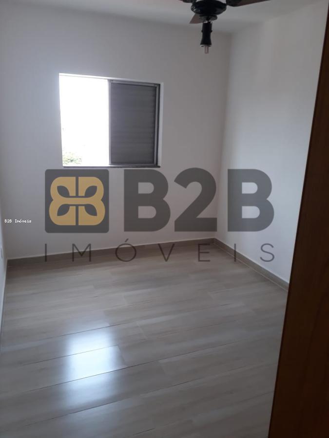 Apartamento à venda com 2 quartos, 47m² - Foto 15