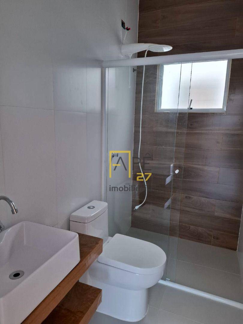 Apartamento para alugar com 3 quartos, 120m² - Foto 17