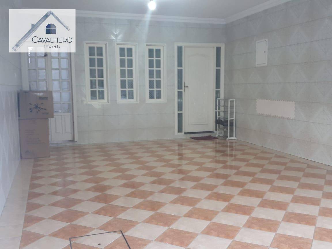 Sobrado à venda com 3 quartos, 300m² - Foto 4