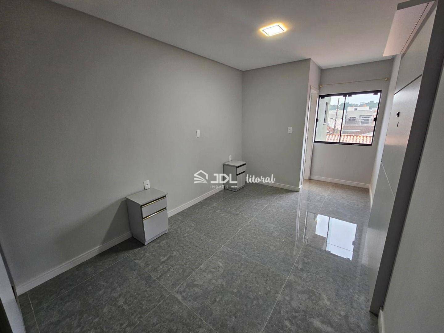 Apartamento à venda com 2 quartos, 88m² - Foto 3