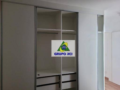 Apartamento à venda com 3 quartos, 119m² - Foto 30