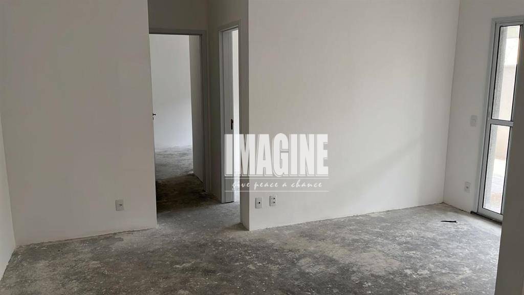 Apartamento à venda com 2 quartos, 83m² - Foto 4