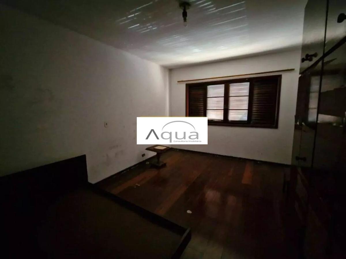 Casa à venda com 3 quartos, 203m² - Foto 5