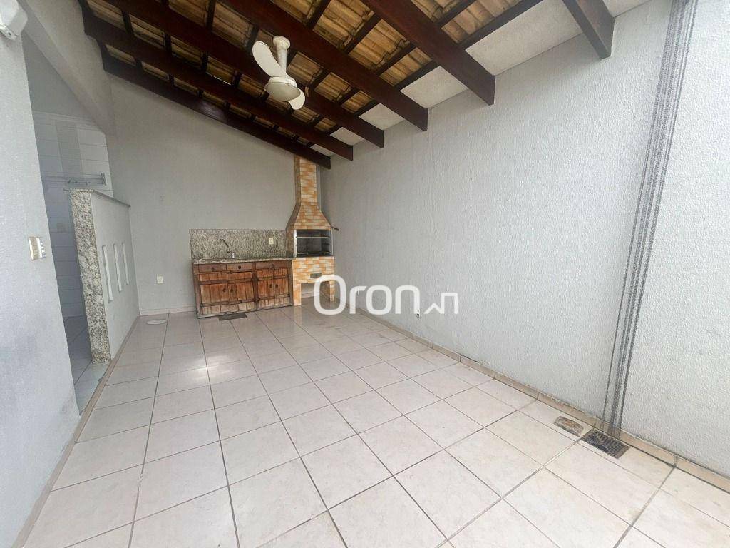 Sobrado à venda com 3 quartos, 150m² - Foto 13