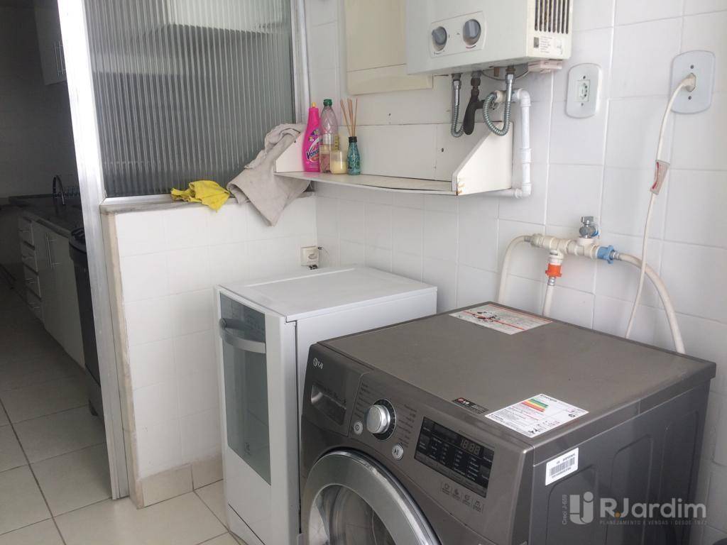 Apartamento para alugar com 3 quartos, 150m² - Foto 24