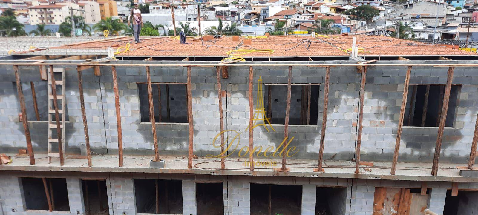 Sobrado à venda com 2 quartos, 76m² - Foto 3