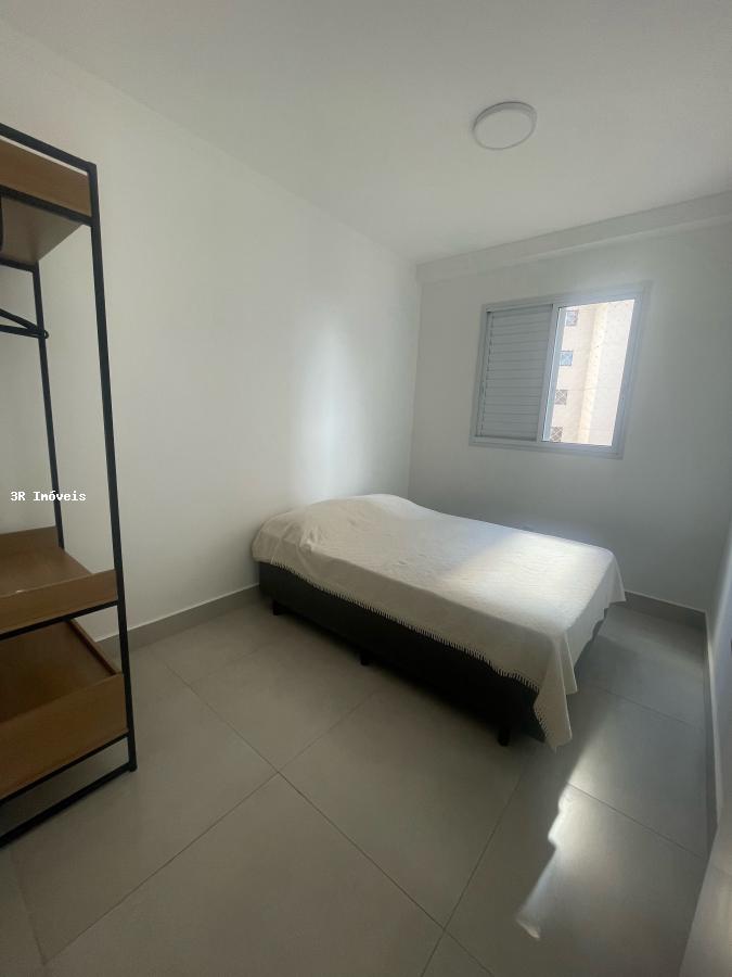 Apartamento para alugar com 2 quartos, 59m² - Foto 14