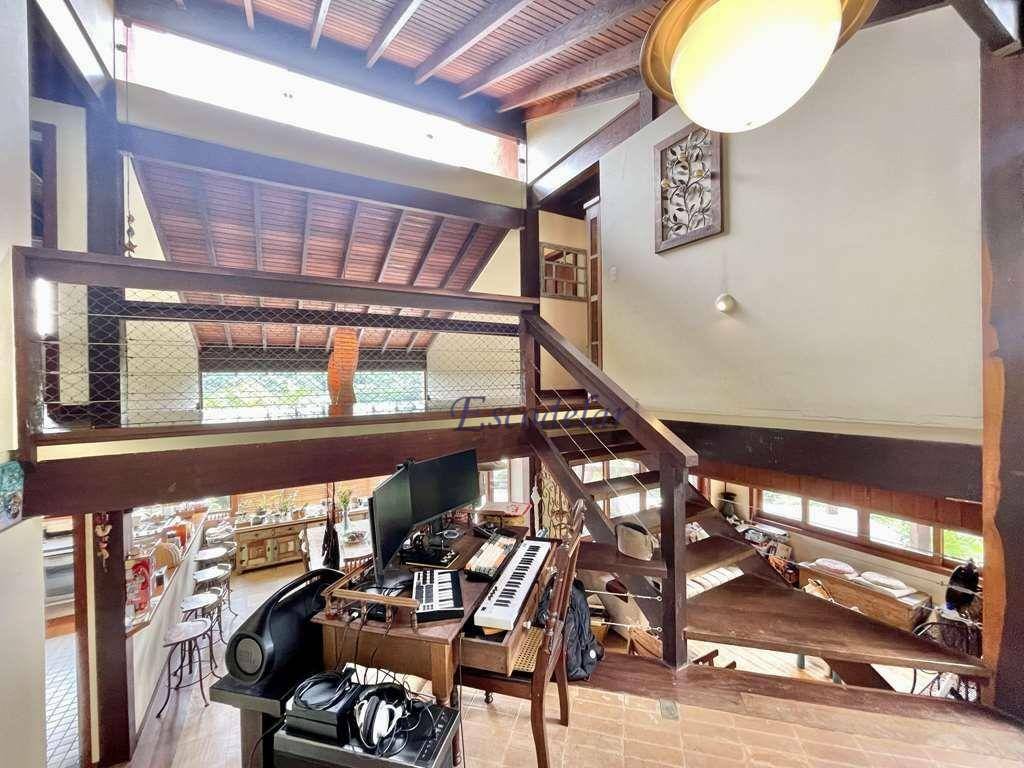 Casa de Condomínio à venda com 3 quartos, 282m² - Foto 30