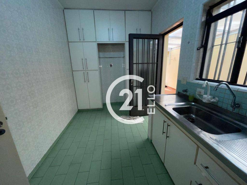 Casa à venda com 3 quartos, 150m² - Foto 17