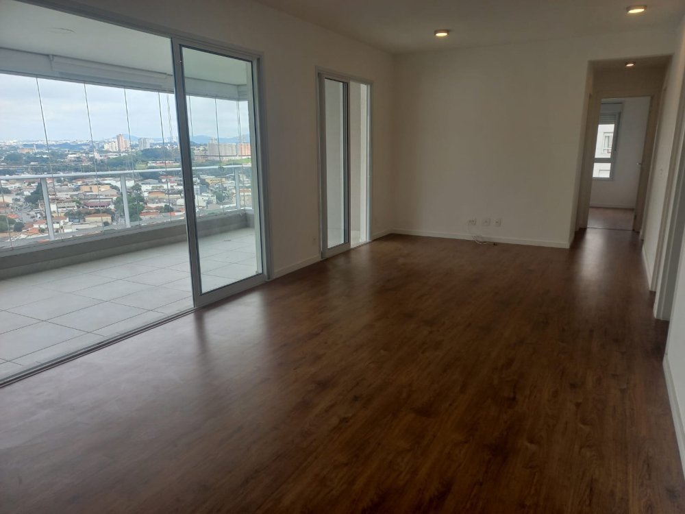 Apartamento à venda com 3 quartos, 134m² - Foto 1