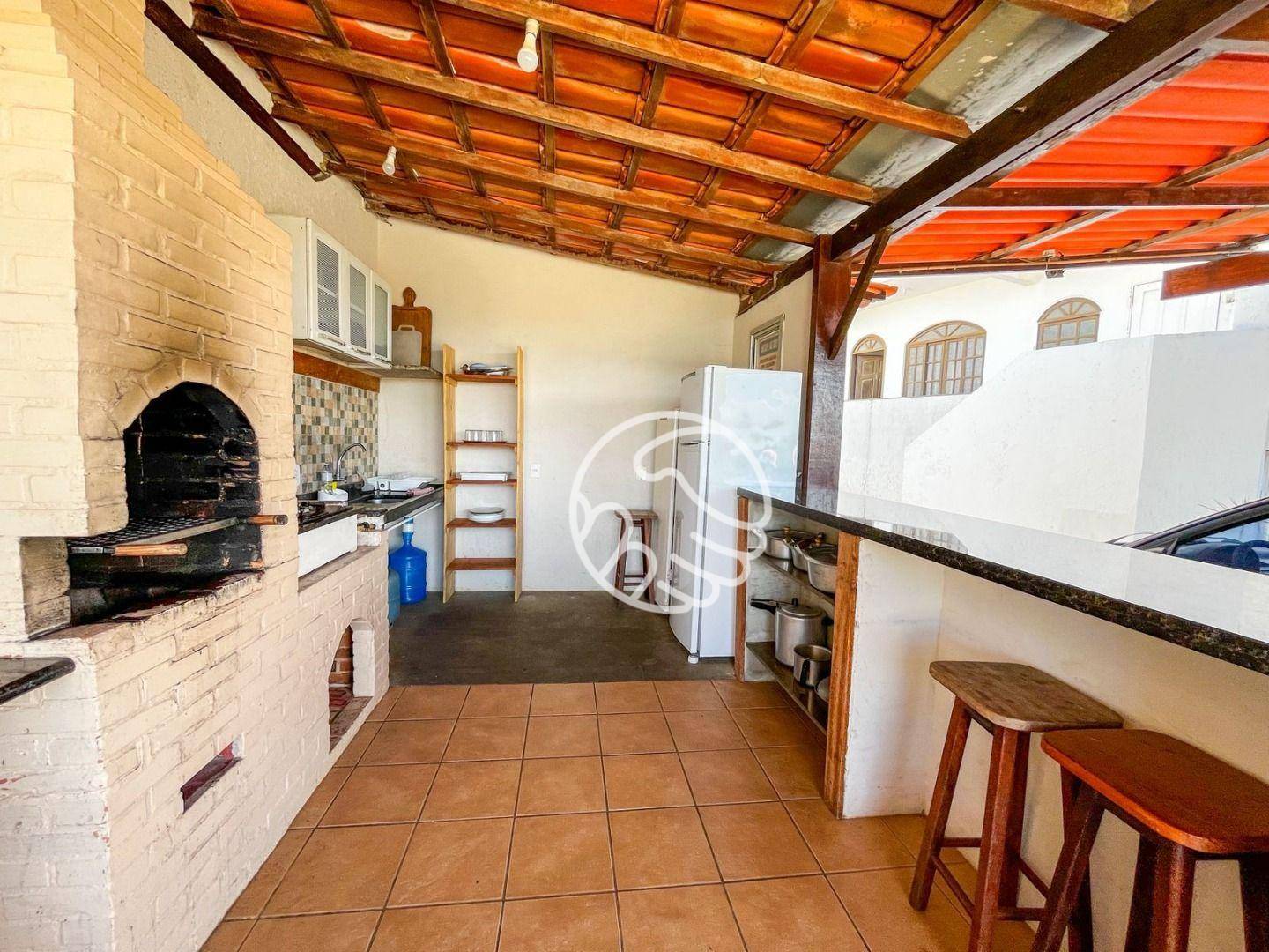 Casa, 9 quartos, 335 m² - Foto 3