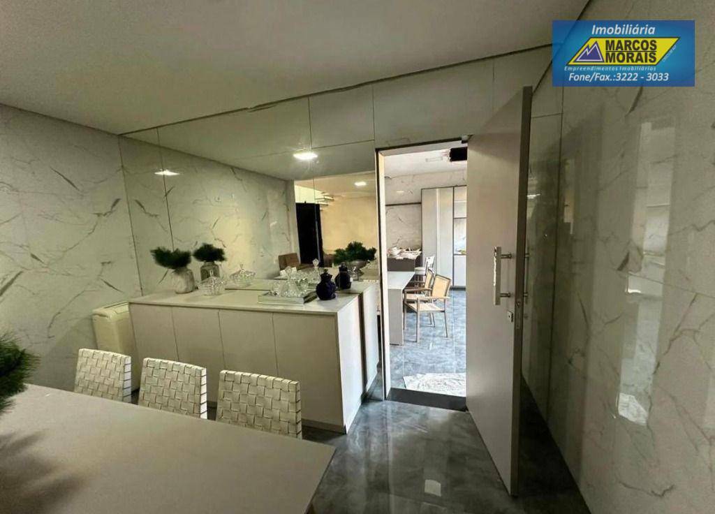 Casa de Condomínio para alugar com 3 quartos, 310m² - Foto 11