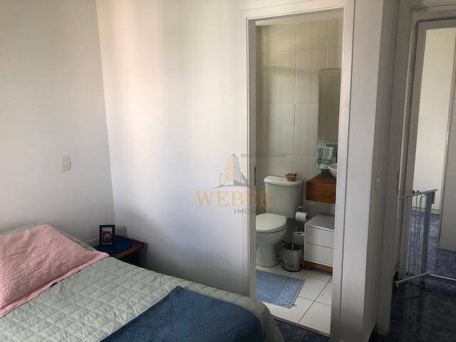 Apartamento à venda com 2 quartos, 72m² - Foto 17