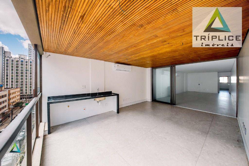 Apartamento à venda com 4 quartos, 228m² - Foto 7