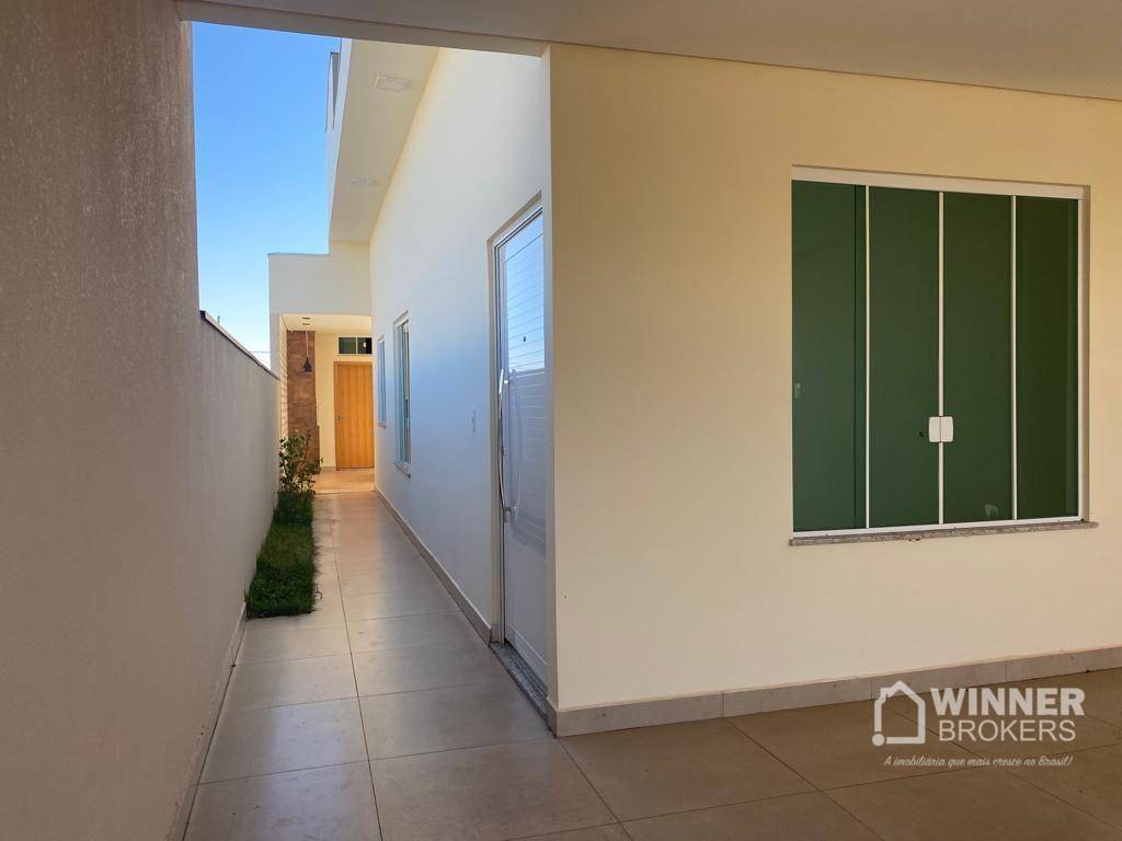 Casa à venda com 3 quartos, 130m² - Foto 4