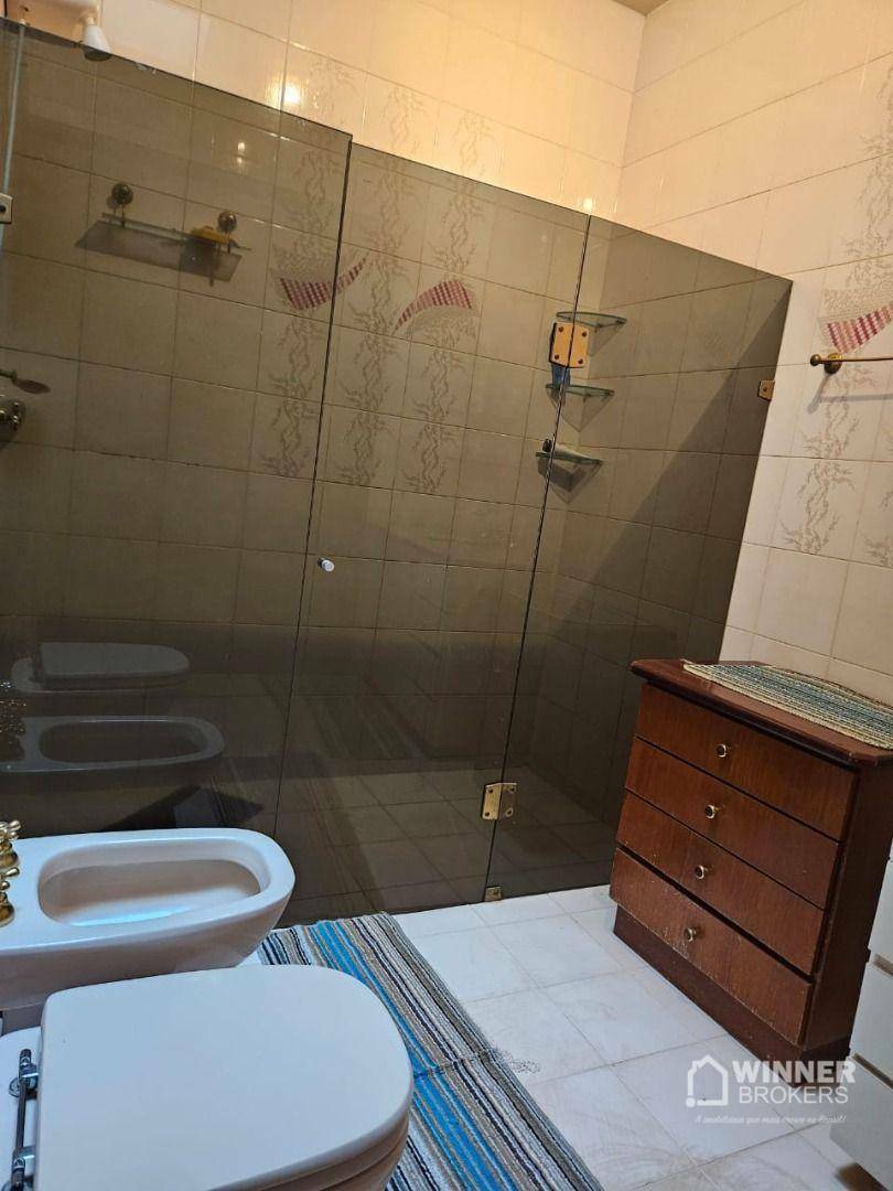 Sobrado à venda com 4 quartos, 381m² - Foto 24