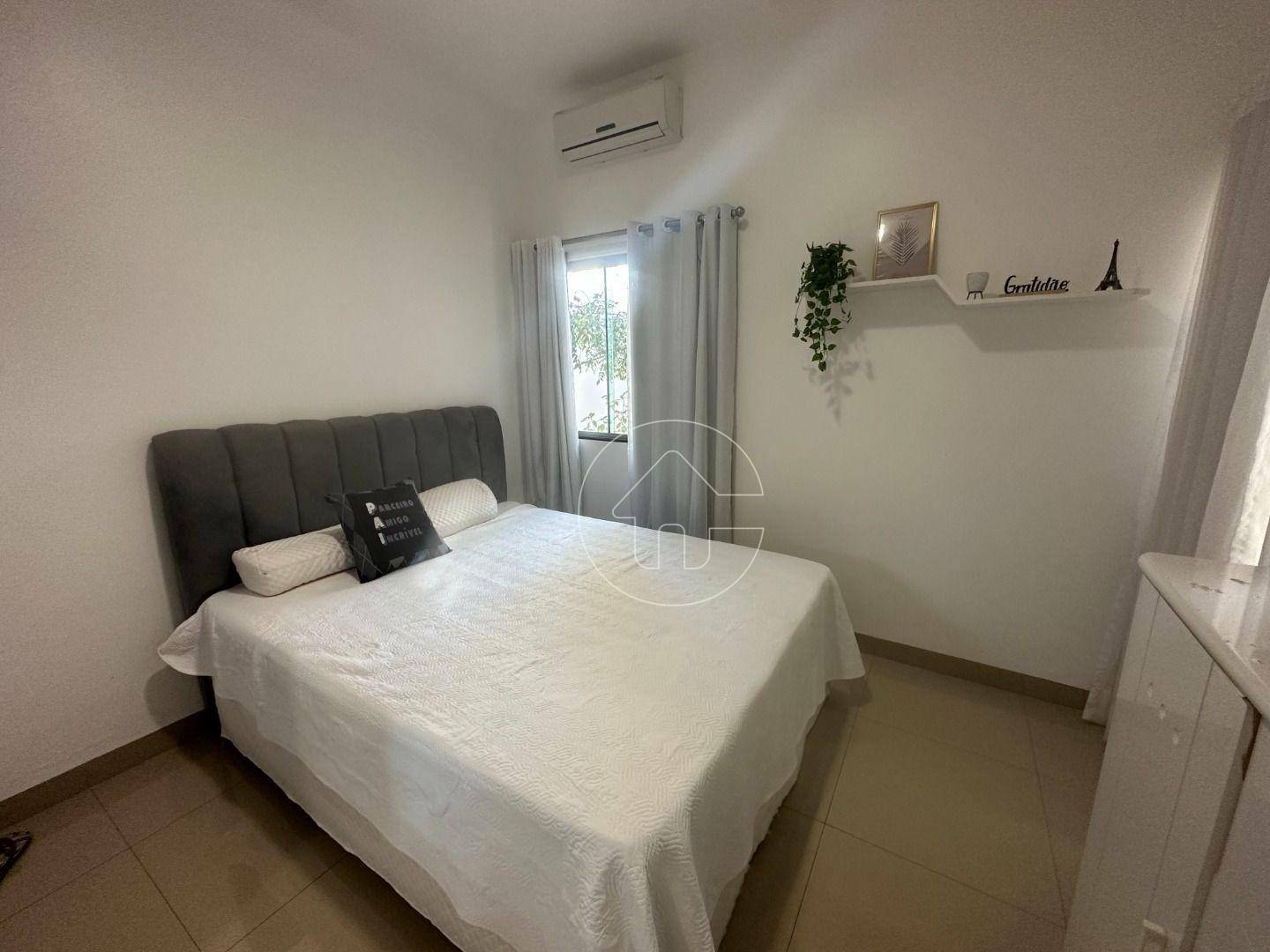 Casa à venda com 3 quartos, 350m² - Foto 14