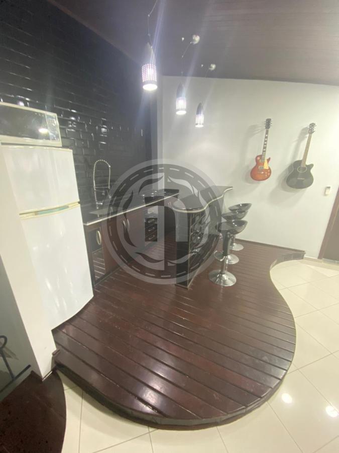 Apartamento à venda com 4 quartos, 205m² - Foto 22