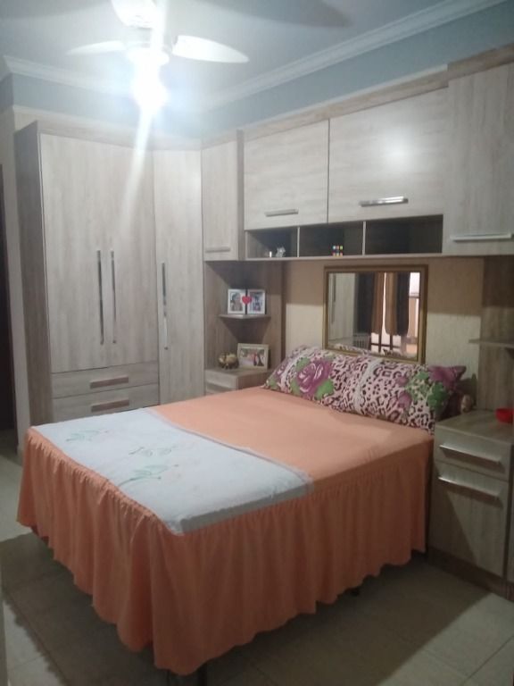 Casa à venda com 3 quartos, 170m² - Foto 5