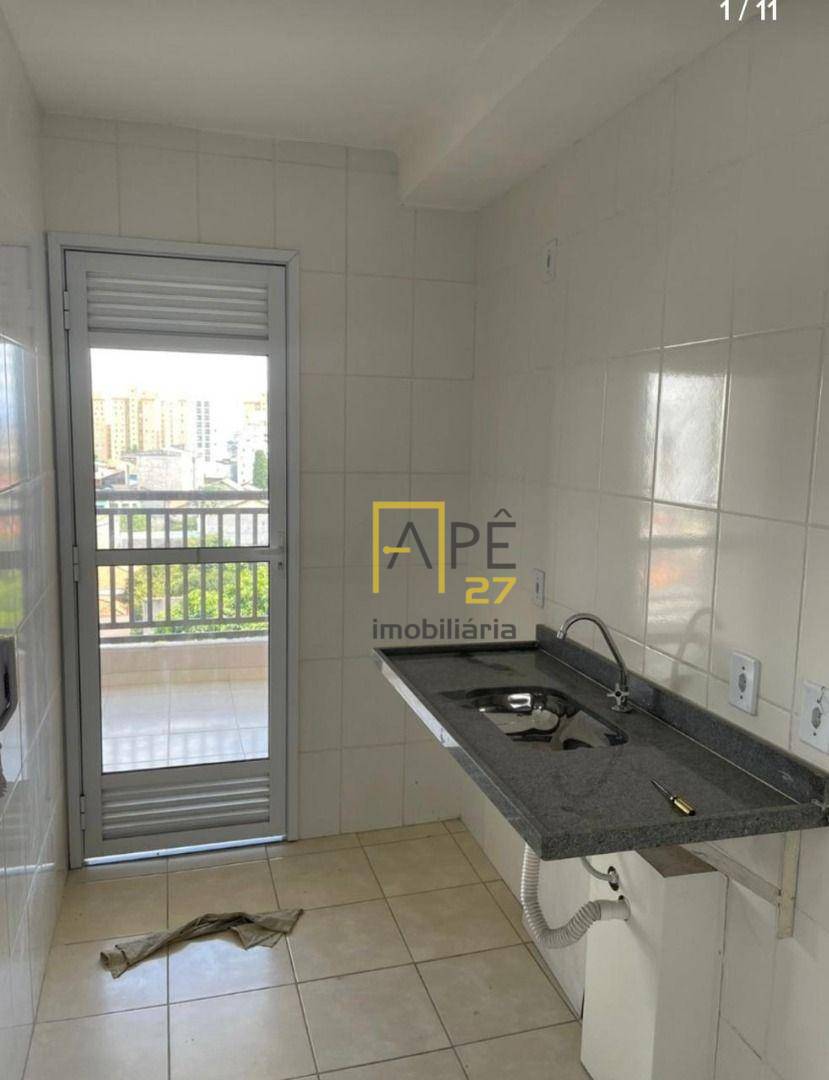 Apartamento à venda com 2 quartos, 50m² - Foto 3