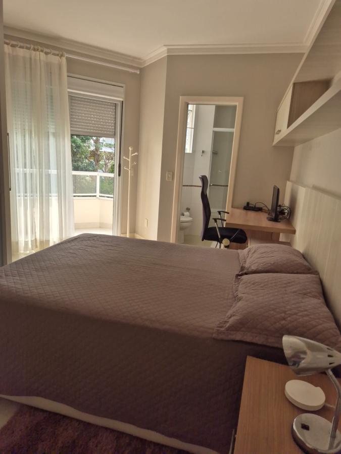 Casa à venda com 3 quartos, 223m² - Foto 14