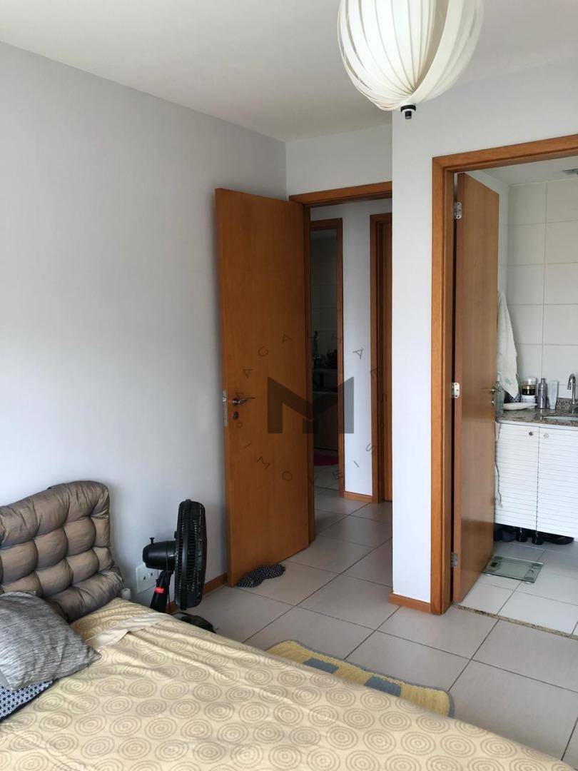 Apartamento à venda com 3 quartos, 98m² - Foto 23