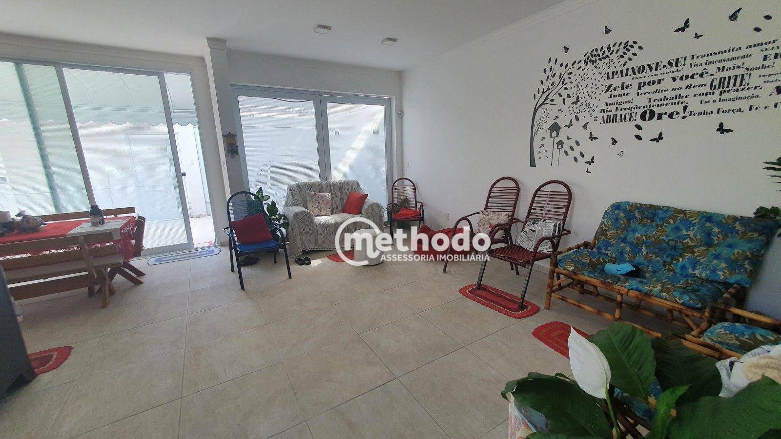 Casa à venda com 2 quartos, 160m² - Foto 4