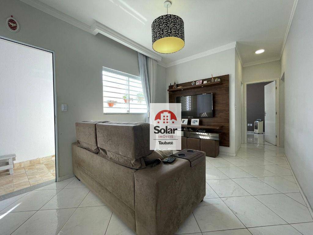 Casa à venda com 3 quartos, 88m² - Foto 1