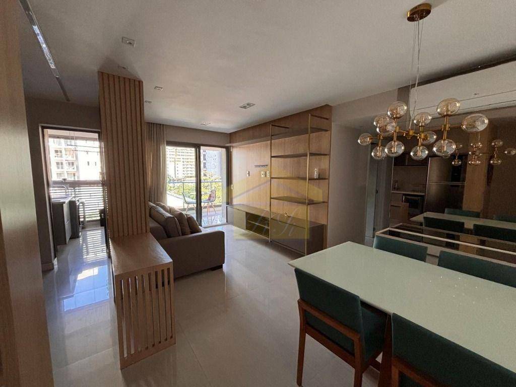 Apartamento à venda com 2 quartos, 72m² - Foto 9