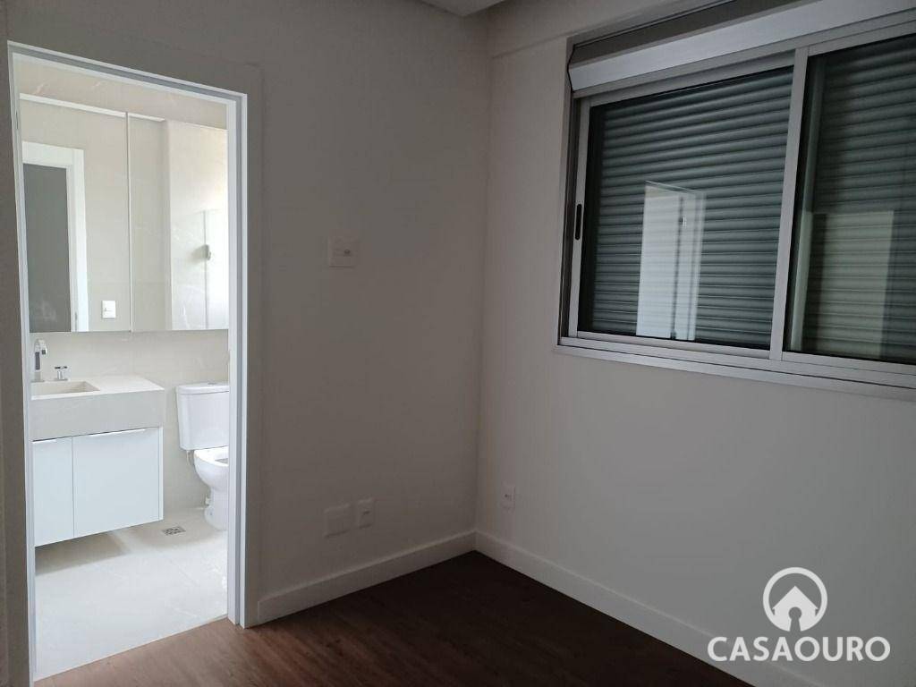 Apartamento à venda com 4 quartos, 281m² - Foto 21