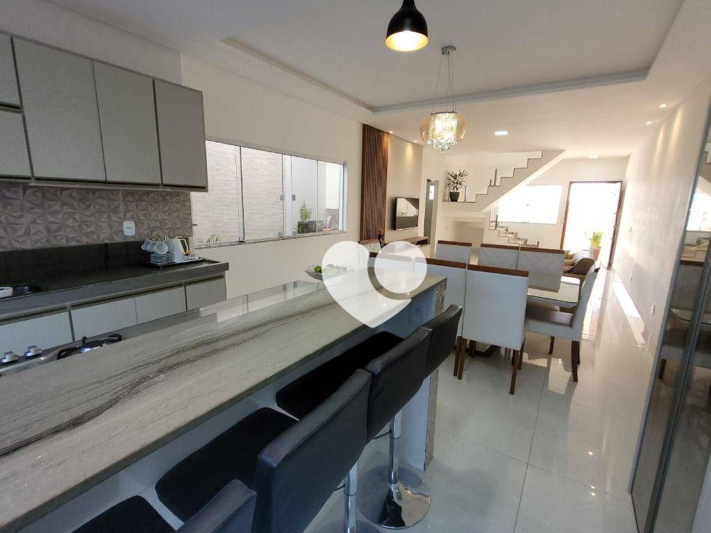 Casa à venda com 3 quartos, 270m² - Foto 32