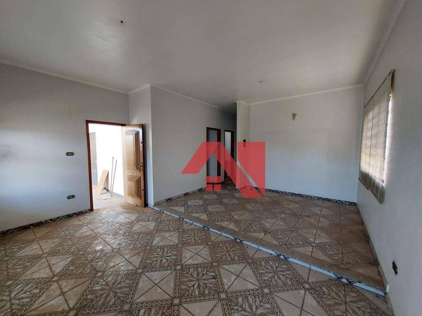 Casa à venda com 3 quartos, 200m² - Foto 12