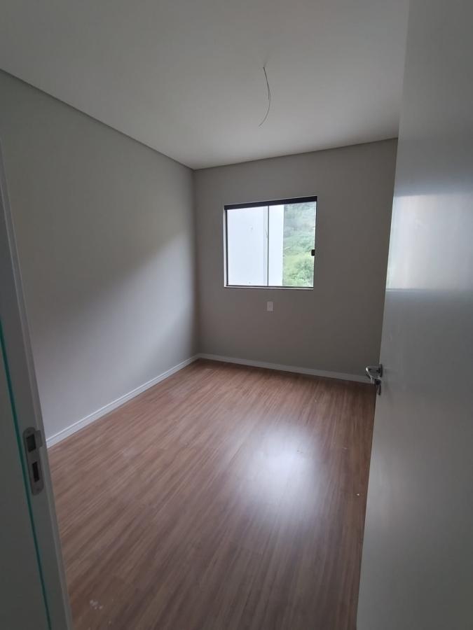 Casa à venda com 3 quartos, 108m² - Foto 5