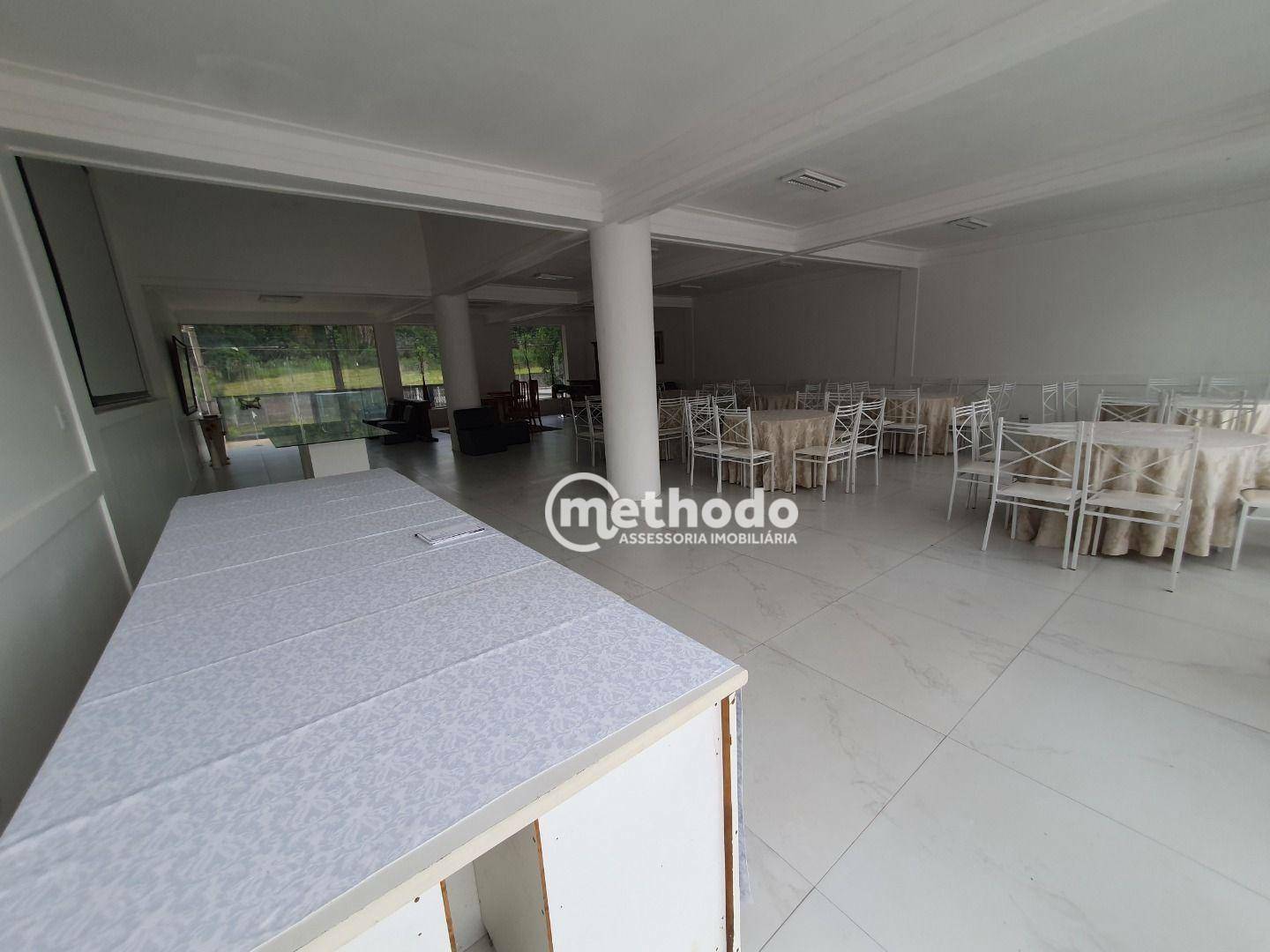 Casa à venda e aluguel com 1 quarto, 300m² - Foto 17