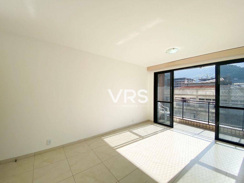 Apartamento à venda com 3 quartos, 85m² - Foto 2