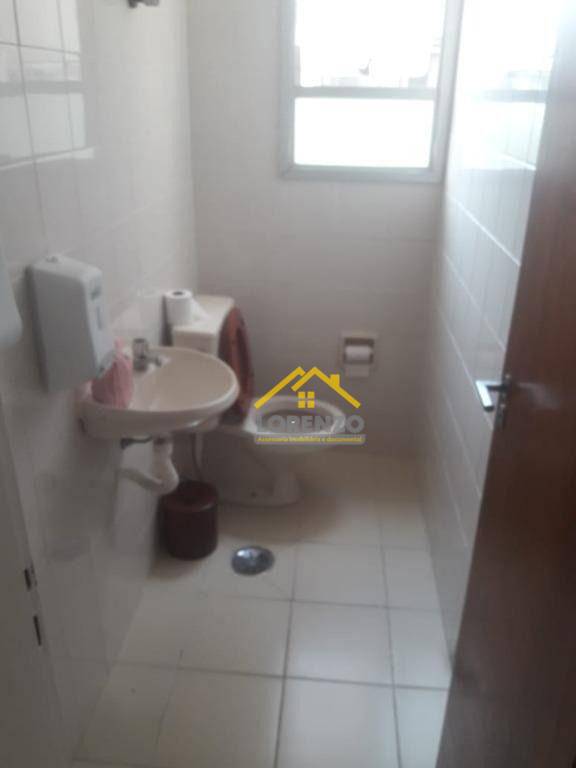 Apartamento à venda com 3 quartos, 90m² - Foto 15