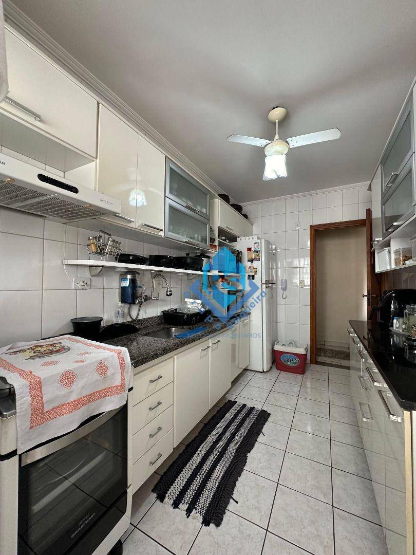 Apartamento à venda com 2 quartos, 88m² - Foto 9