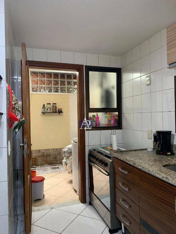 Casa à venda com 4 quartos, 98M2 - Foto 29