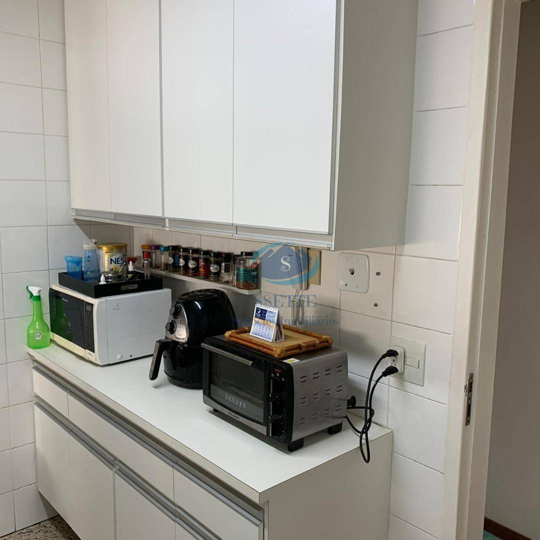 Apartamento à venda com 3 quartos, 90m² - Foto 18