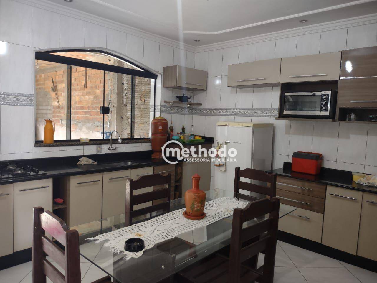 Casa à venda com 3 quartos, 194m² - Foto 6