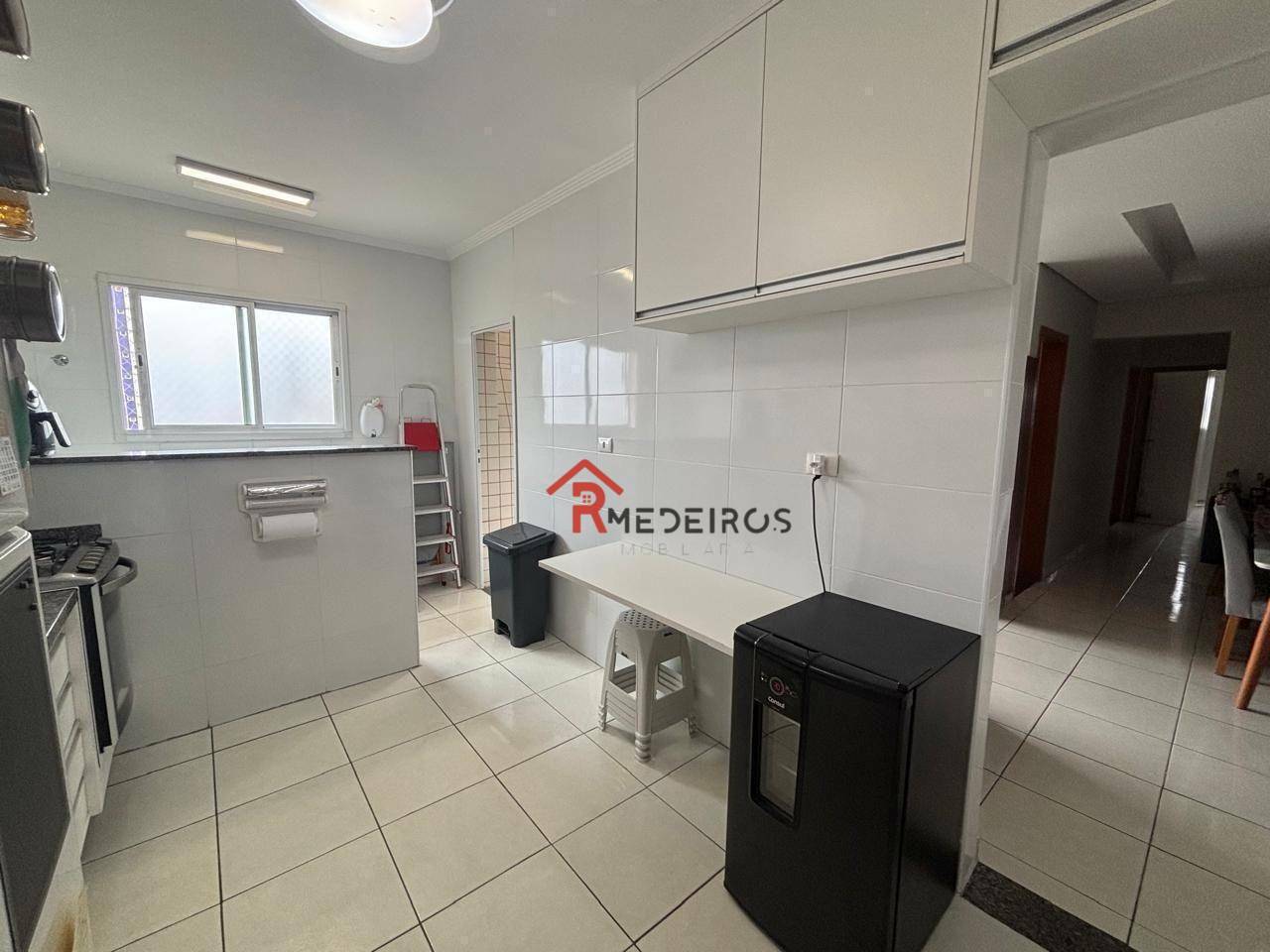 Apartamento à venda com 3 quartos, 119m² - Foto 9