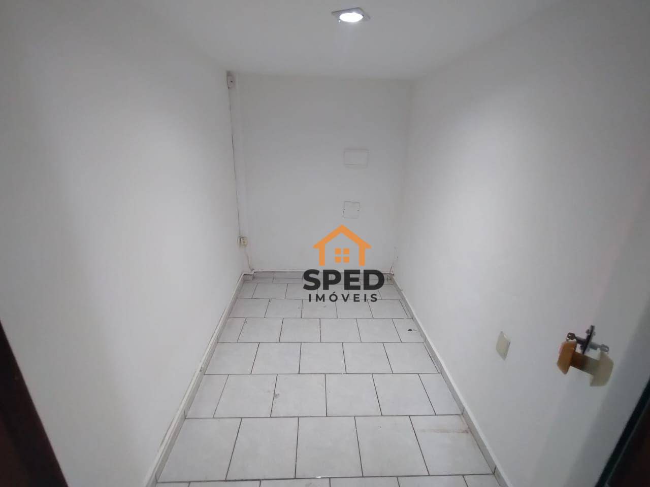 Prédio Inteiro para alugar, 589m² - Foto 45