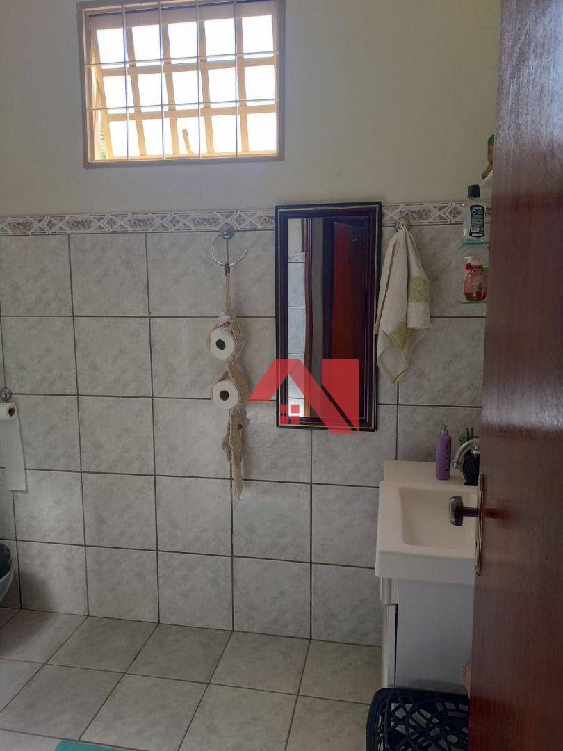 Chácara à venda com 3 quartos, 250m² - Foto 16