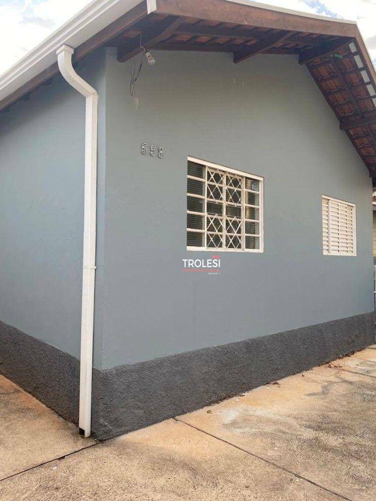 Casa à venda com 2 quartos, 71m² - Foto 3