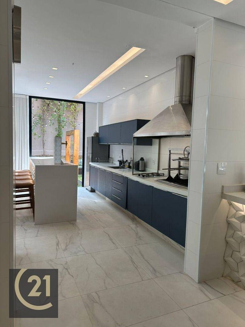 Sobrado à venda com 4 quartos, 347m² - Foto 9