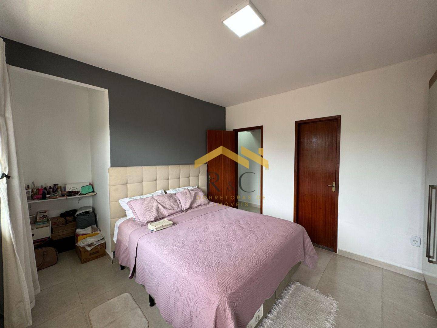 Casa à venda com 2 quartos, 120m² - Foto 15