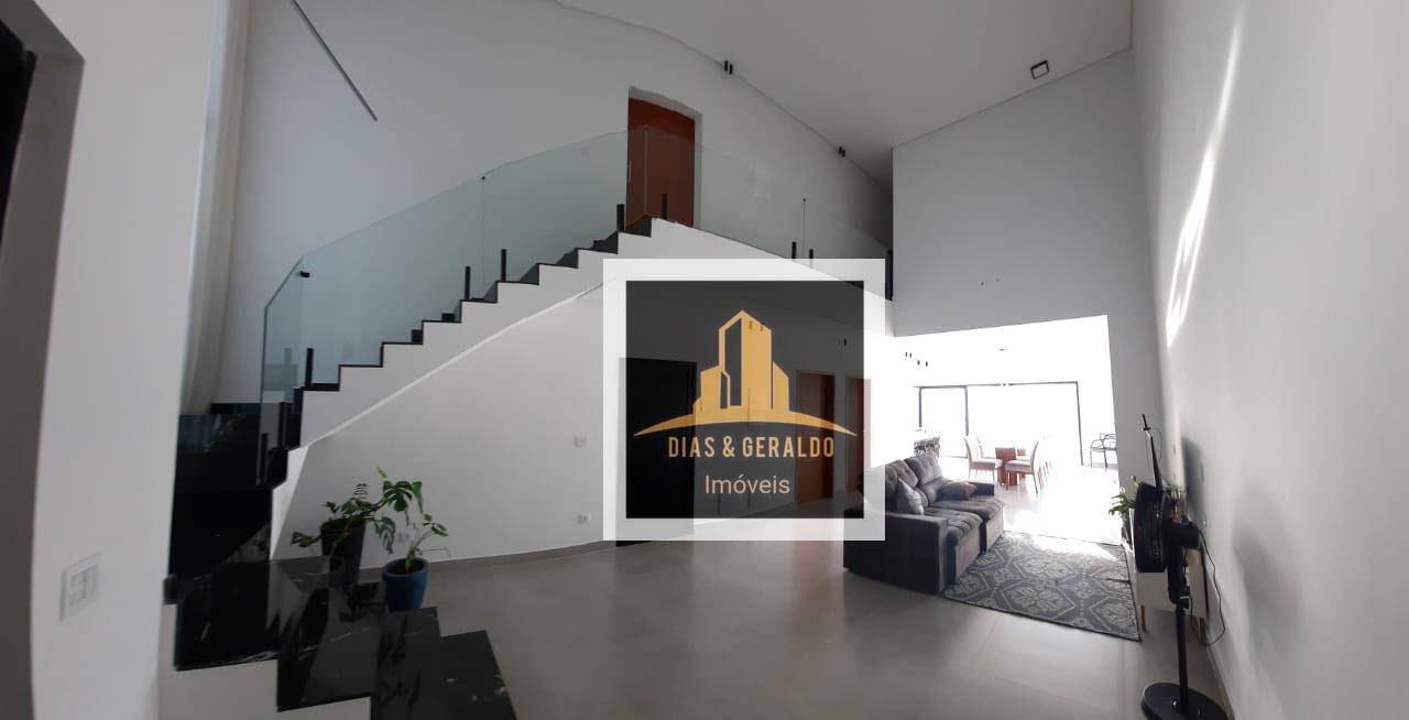 Sobrado à venda e aluguel com 4 quartos, 232m² - Foto 6