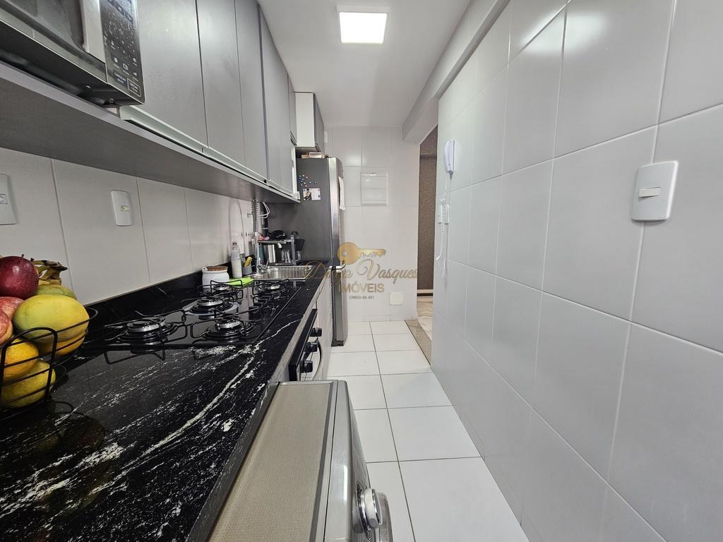 Apartamento à venda com 2 quartos, 60m² - Foto 18